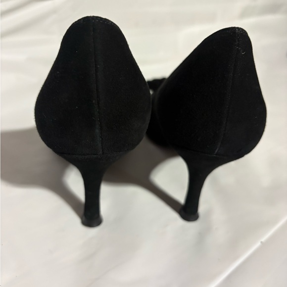 Stuart Weitzman Black Ruffle Peep Toe Heels - Picture 16 of 16